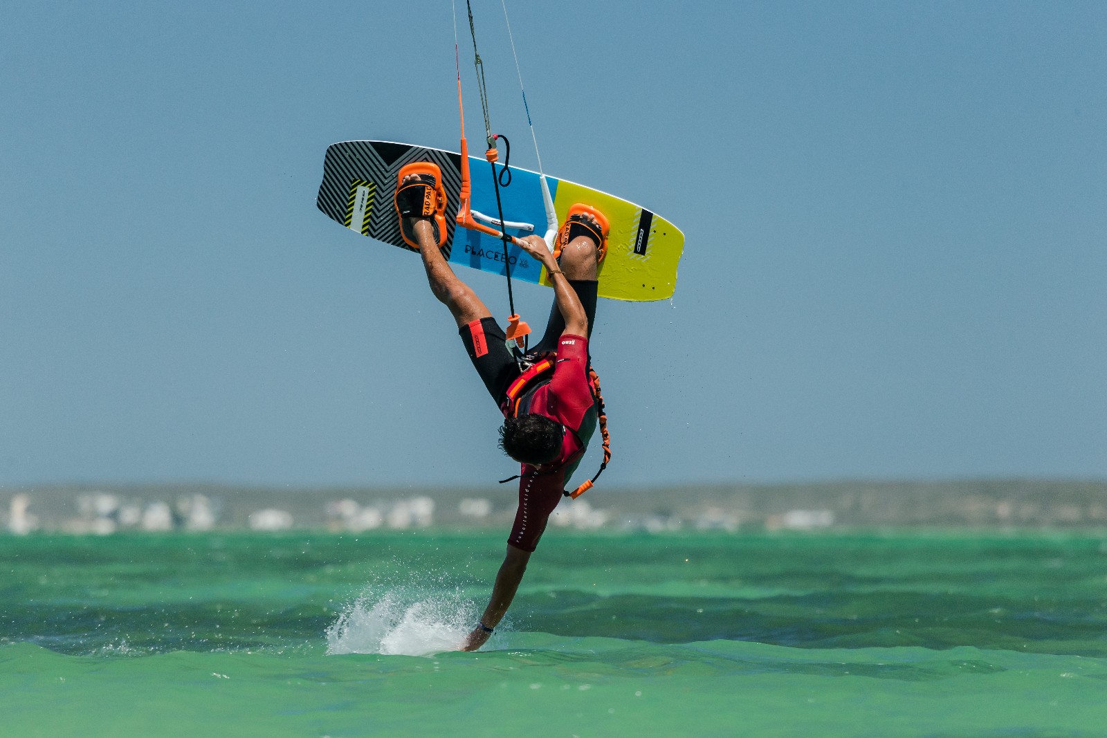 placeo freeride kiteboard twin tip trick windsurfing karlin v6 rrd